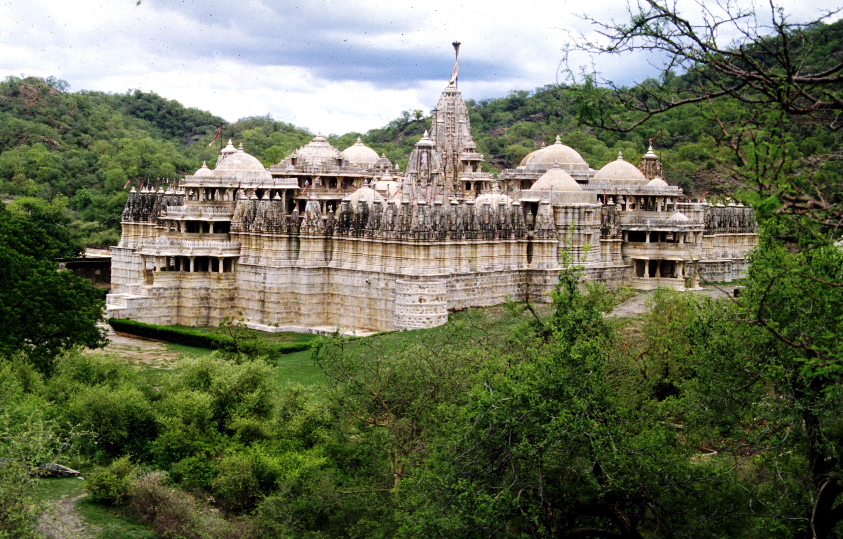 Jain Pilgrimage: Purify Your Mind, Body and Soul