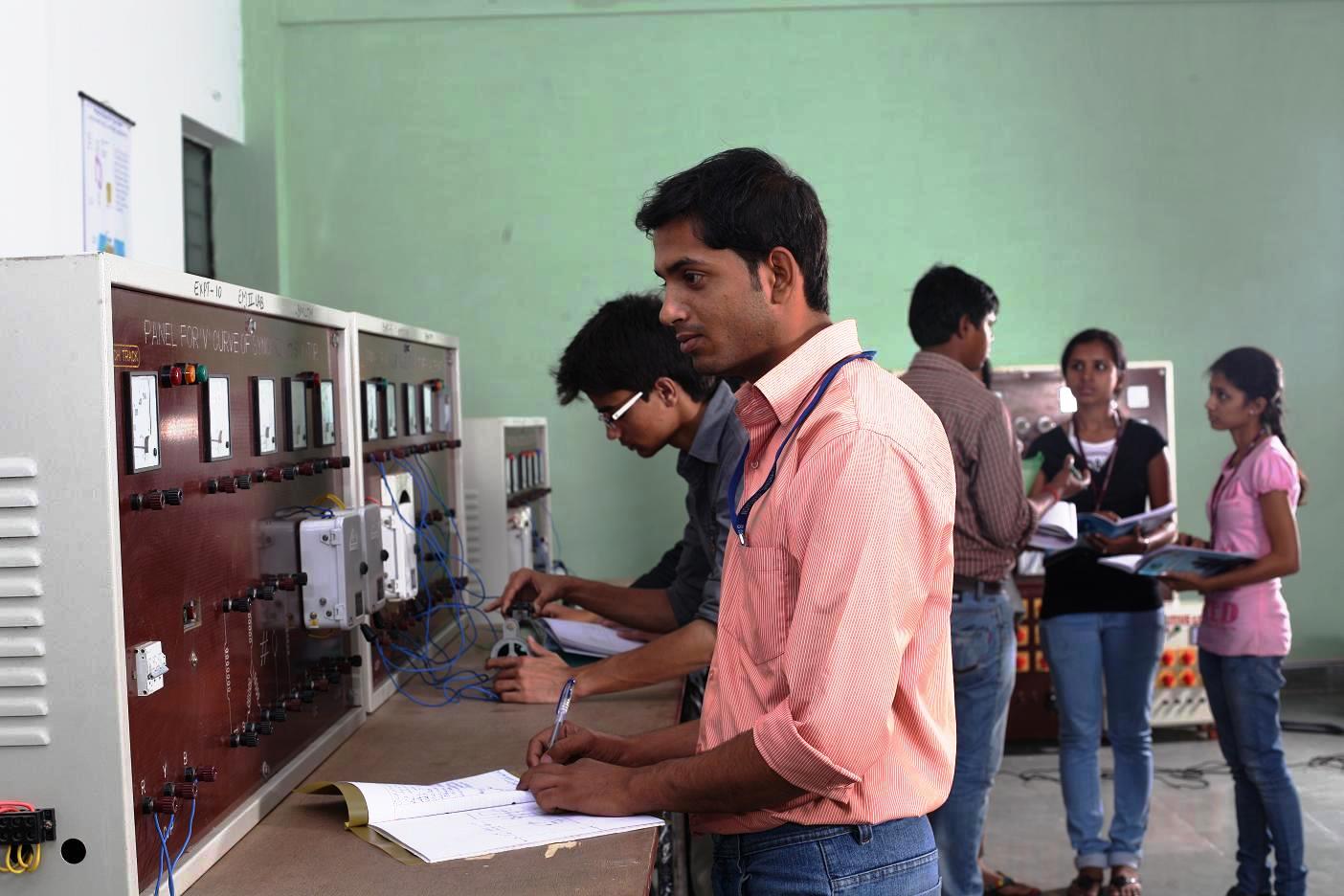 Electrical Engineering College in Delhi NCR