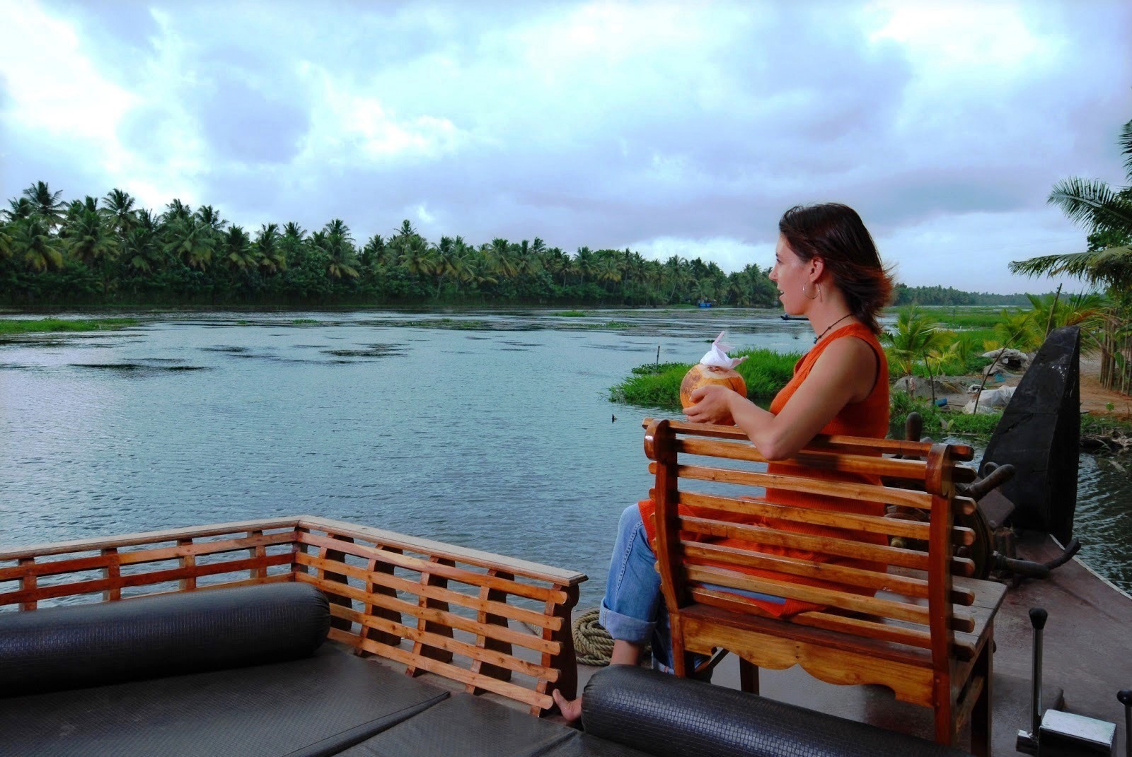 Kumarakom Holidays – An Offbeat Path of Kerala – Rejoice Beach and Backwater Lakes