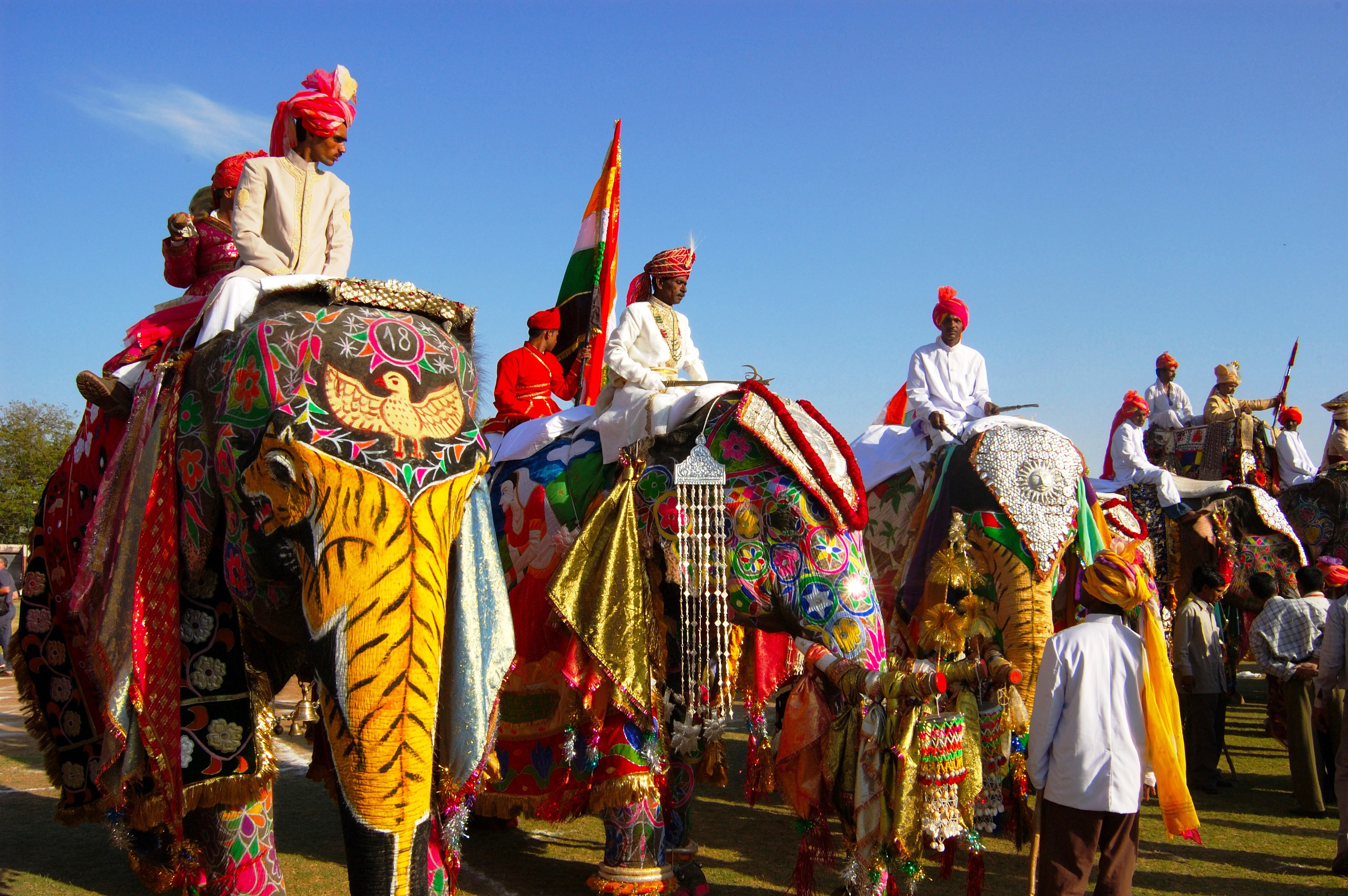 Palaces And Forts That Delight The Rajasthan Tours