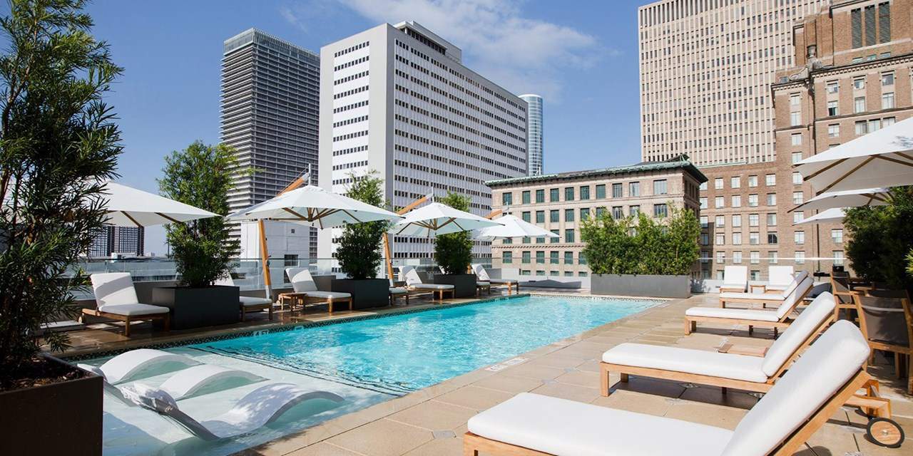 Two best hotels near Deer Park Houston